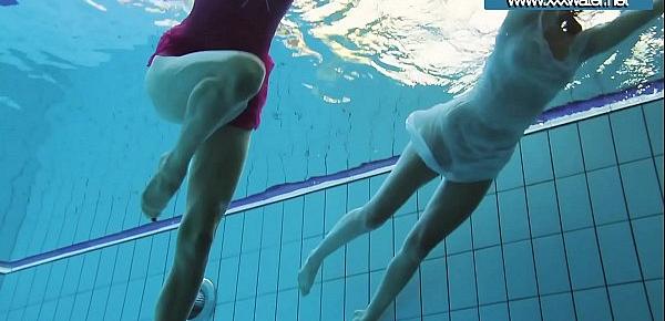  Hotly dressed teens in the pool